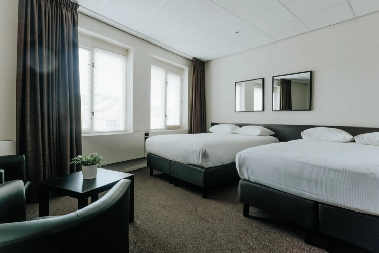 Queen Hotel
