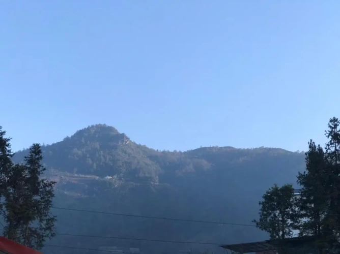 Standard Triple room with mountain view