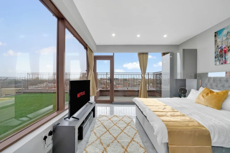 Guest rooms