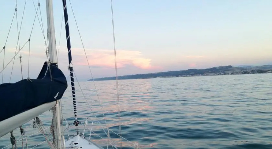 Sailing Bed