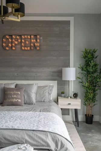 Romantic Studio Getaway with Rooftop Deck