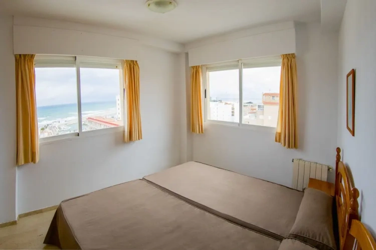 2 Bedrooms Apartment with balcony
