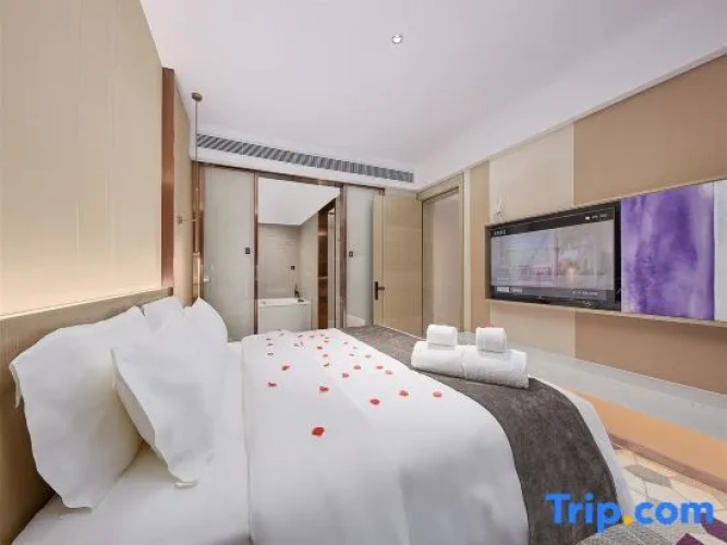 1 Bedroom Deluxe Double Suite