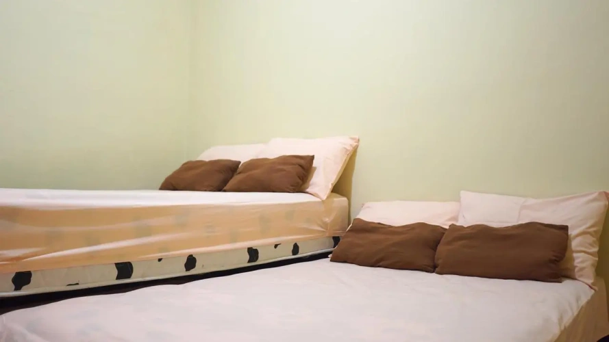 Economy Quadruple room
