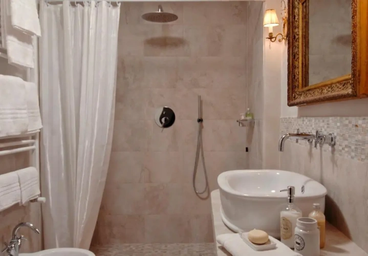Deluxe Twin room with balcony