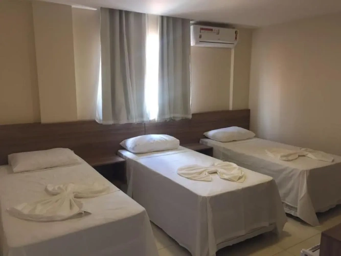 Standard Triple room