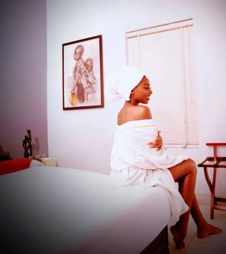 The Crib Art Hotel