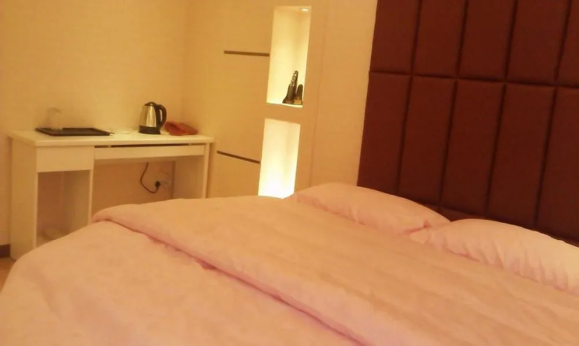 Wuhan Sculpture Time Hotel