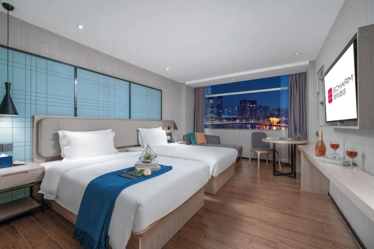 Executive Twin room with river view