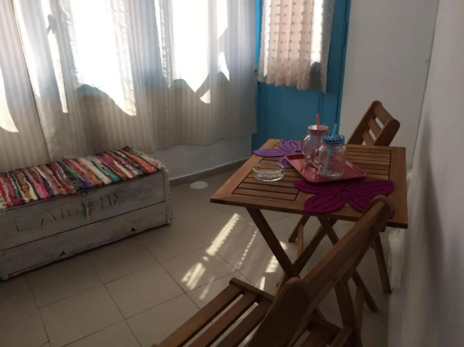 Parikia's Grandma Studio