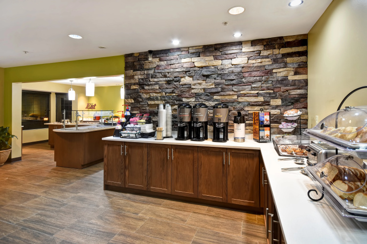 Staybridge Suites Grand Rapids-Kentwood photo 15