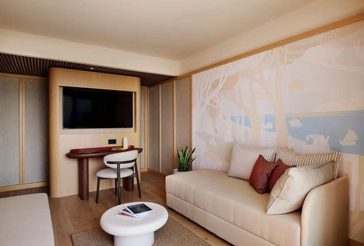 Suite with balcony and with sea view