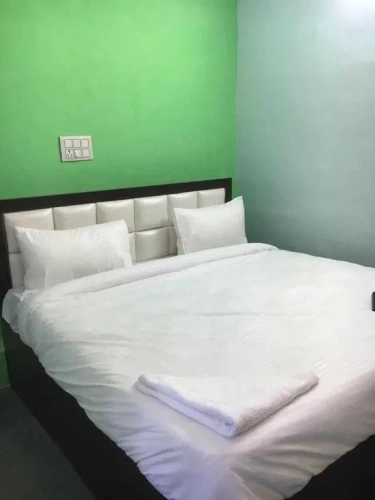 Classic Triple room