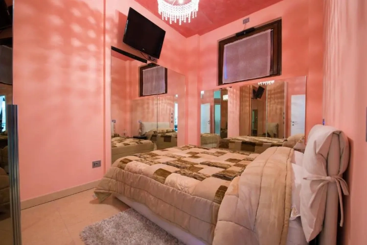 1 Bedroom Superior Apartment