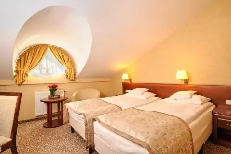 Hotel Centuria Wellness & SPA