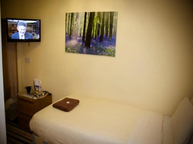 Standard Single room