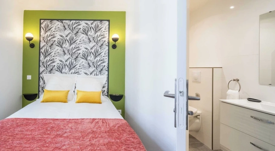 Guest rooms