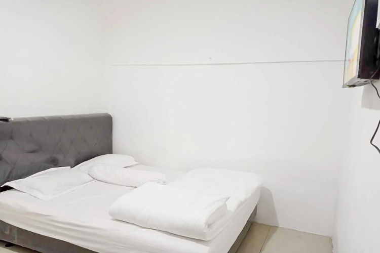 Agnes Residence RedPartner