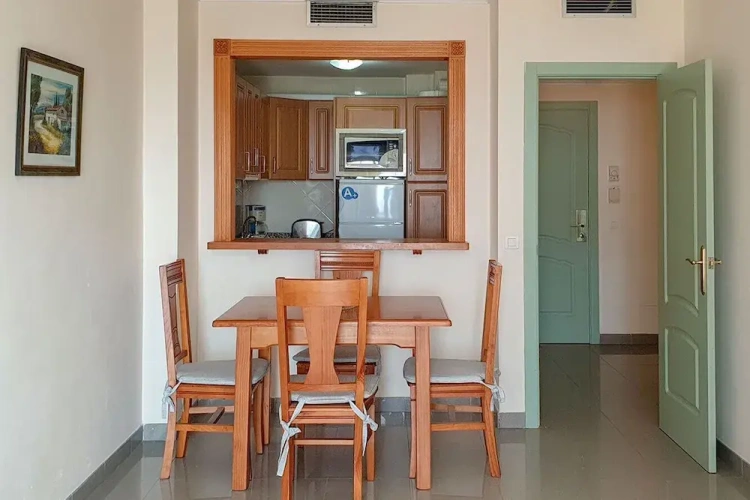 1 Bedroom Apartment with land view