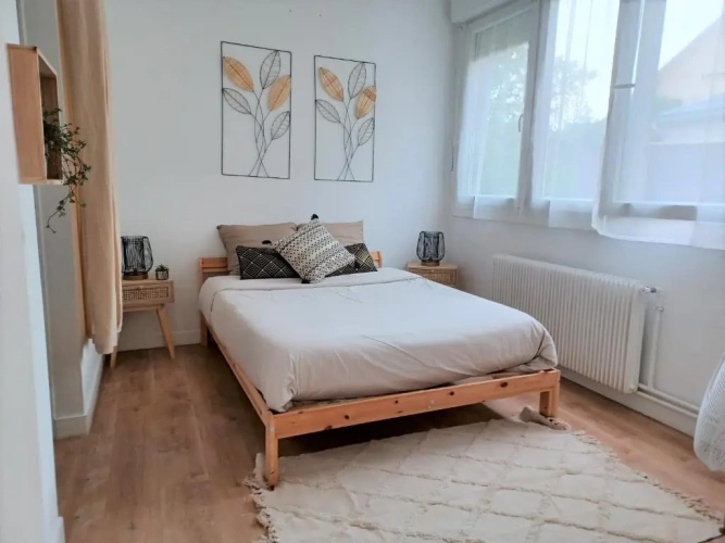 1 Bedroom Apartment