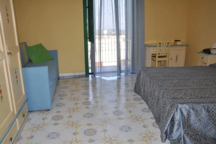 Standard Double room with sea view