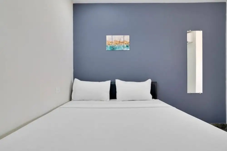 iROOMZ Ikon Stay