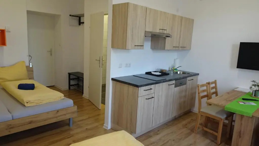 Luna Apartments