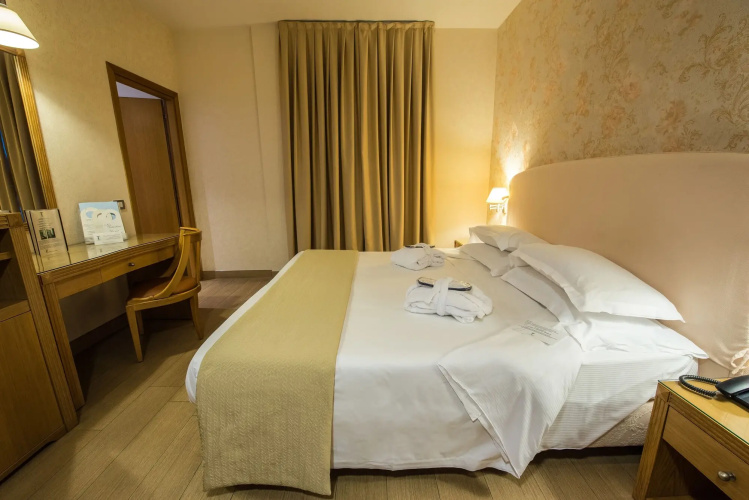 Hotel Touring