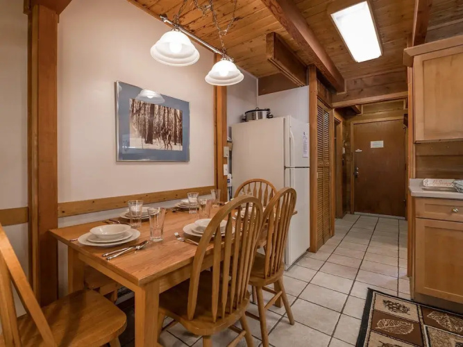 Powder Monkey #3: 3 Bedrooms, 2 Full Baths: Slope Side