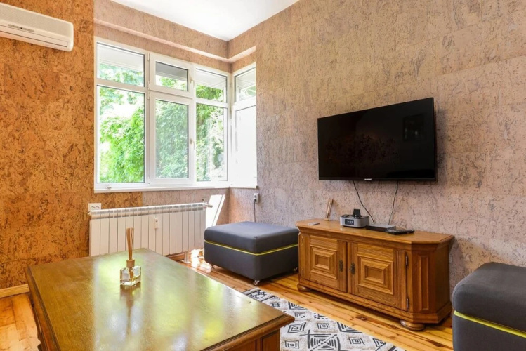 FM Deluxe 2-BDR Apartment - The Balkan