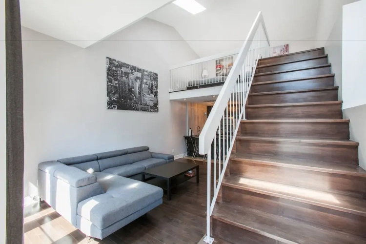 1 Bedroom Attic Apartment with balcony
