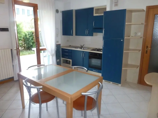 2 Bedrooms Apartment with balcony and with city view