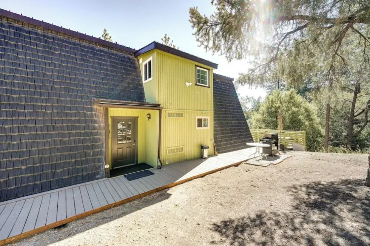 Modern Pine Mountain Club Cabin W/ Community Pool! - Ventura County, CA