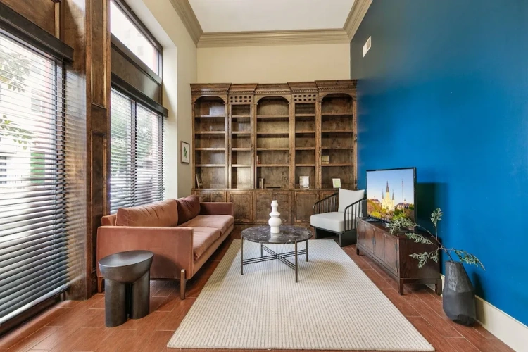 2 Bedrooms Suite with city view