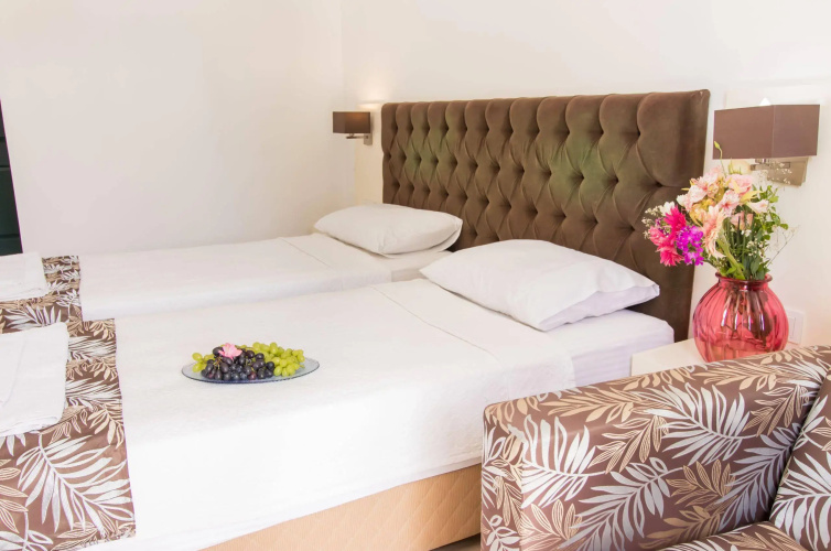 Bahar Hotel (+12 Adult )