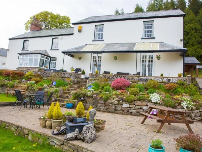 Standard Double room with lake view