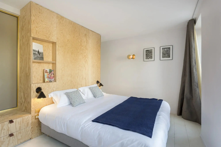 Montholon Paris Hotel