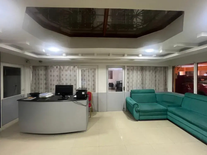 Le Ideal Suites