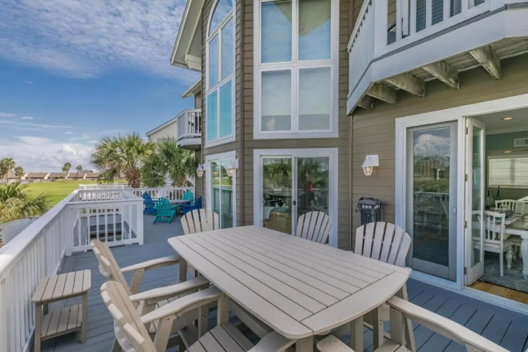 368 Ocean Point