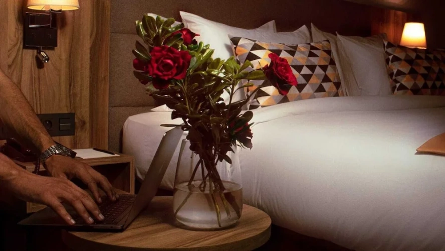 1 Bedroom Comfort Double room with garden view