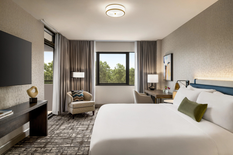 Crowne Plaza Edison photo 7