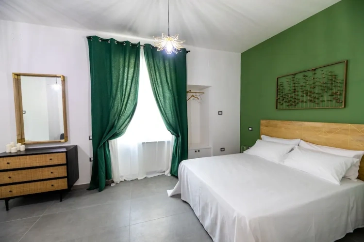 Luxury Quadruple room with garden view