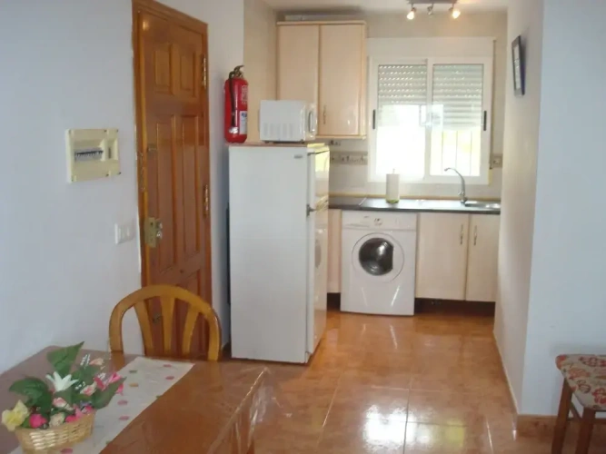 2 Bedrooms Cottage