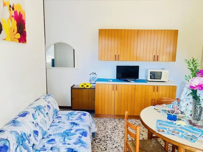 2 Bedrooms Apartment with balcony and with city view