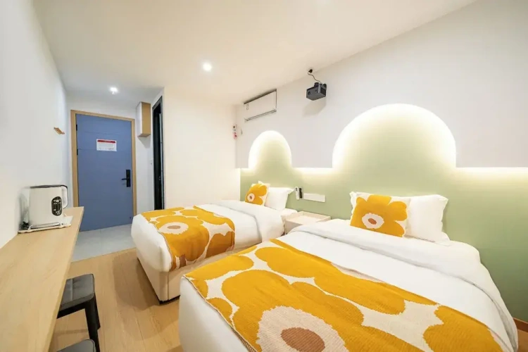 Economy Twin room