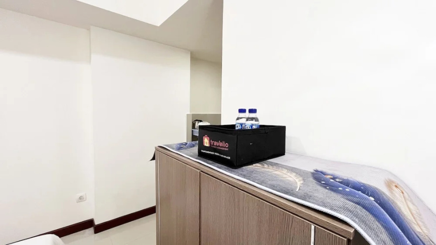 Compact Studio Room Apartment Vida View Makassar