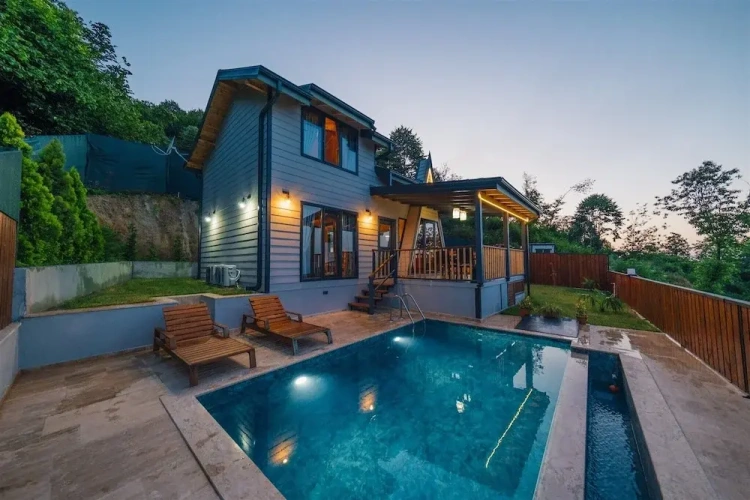 Premium Bungalow