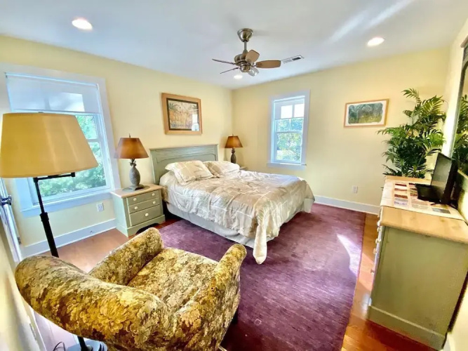 Bayard Avenue 404