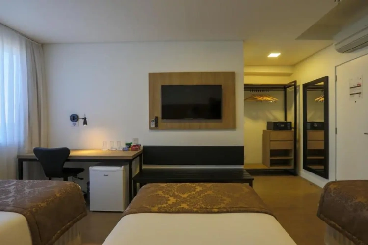 Superior Triple room