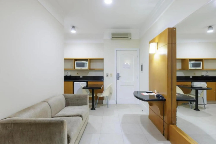 Le Village Flats e Hotel